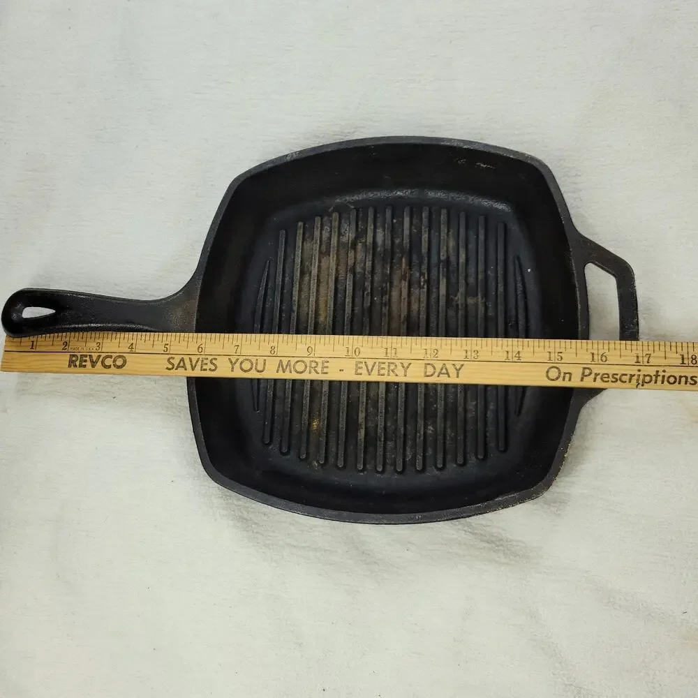 Lodge Pan Cast Iron Square Grill Pans 10 1/2” & Handle USA 289X Kitchen L8SGP